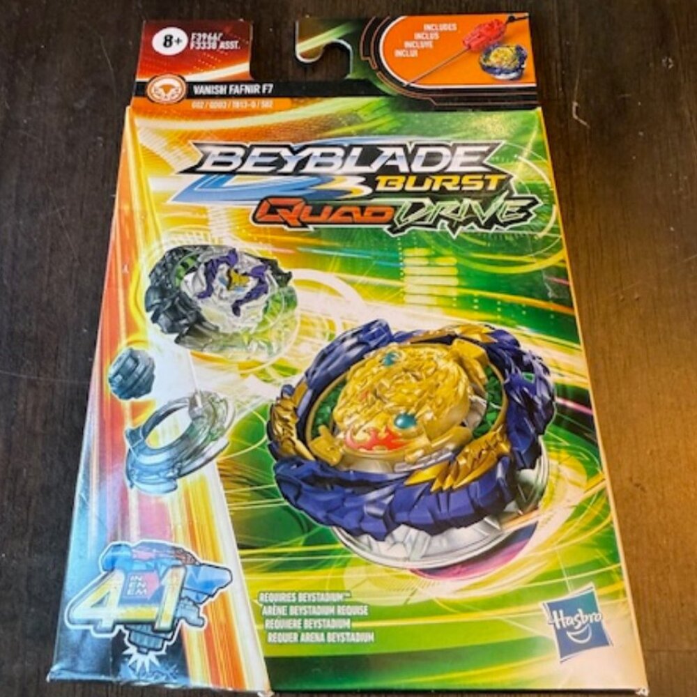 Beyblade Burst QuadDrive Vanish Fafnir F7 Spinning Top Starter Pack